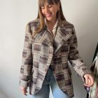 Imagen de Chaqueta cuadros asimetrica vintage