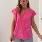 Imagen de Blusa fucsia calados