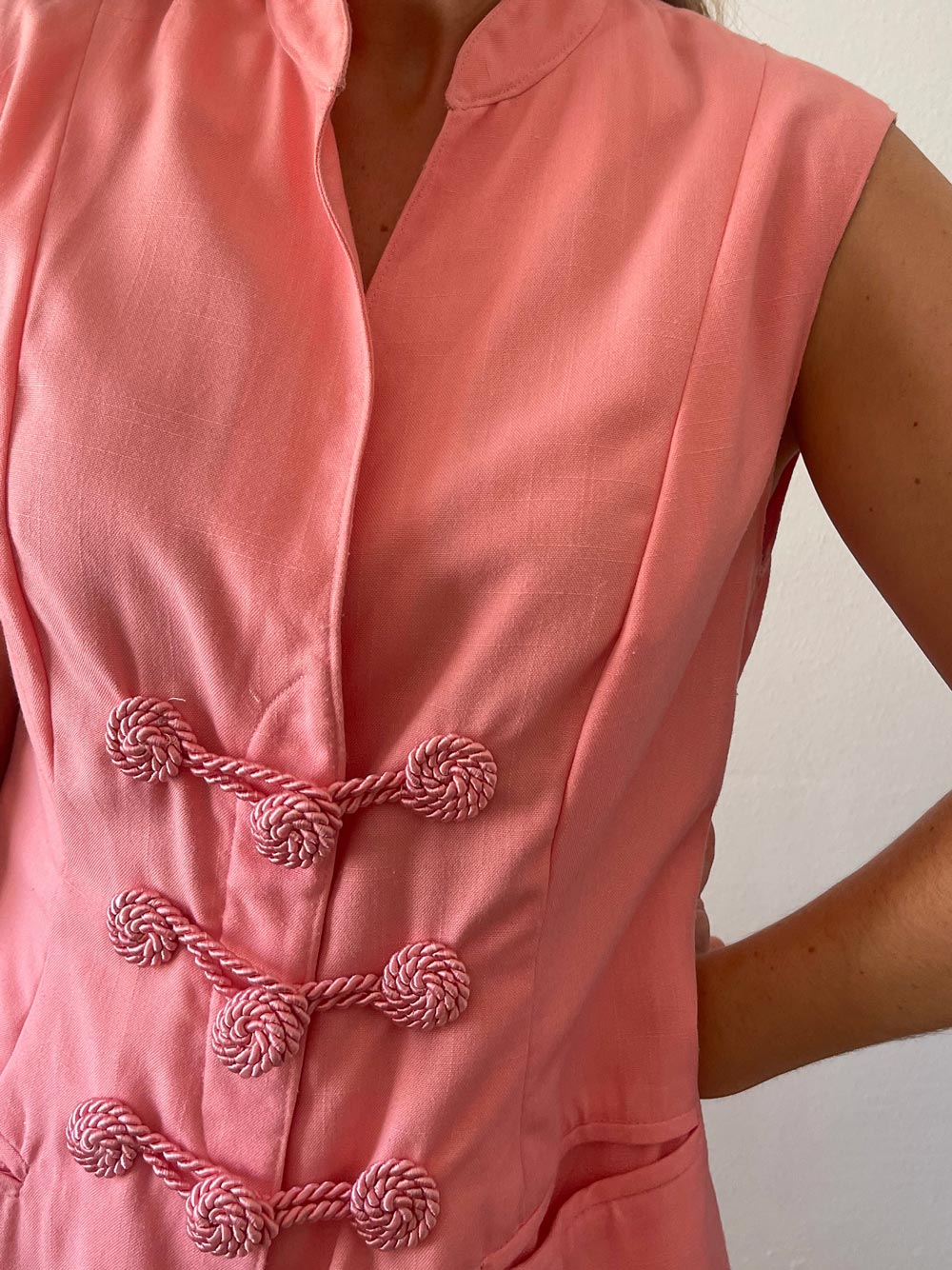 Imagen de Detalles chaleco alamares