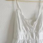 Imagen de Detalles vestido blanco con calados
