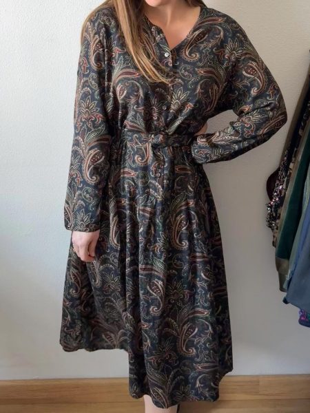 Vestido paisley con cinturon