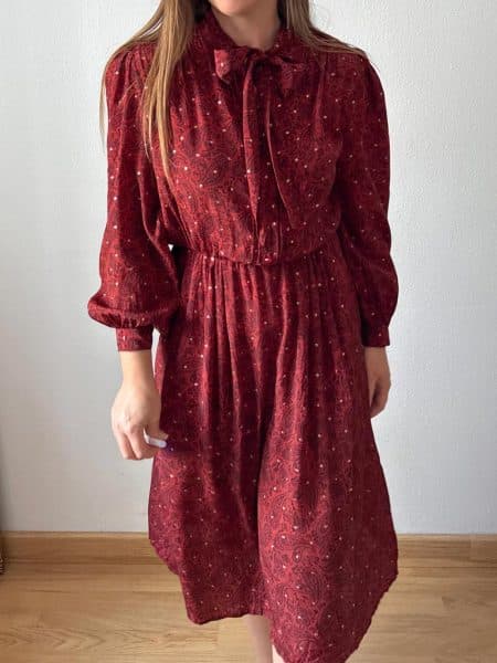 Vestido detalles dorados