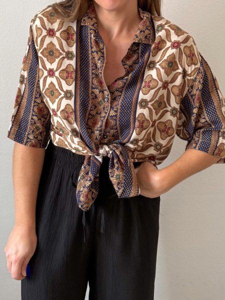 Imagen de Camisa con hombreras