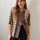 Imagen de Camisa con hombreras vintage