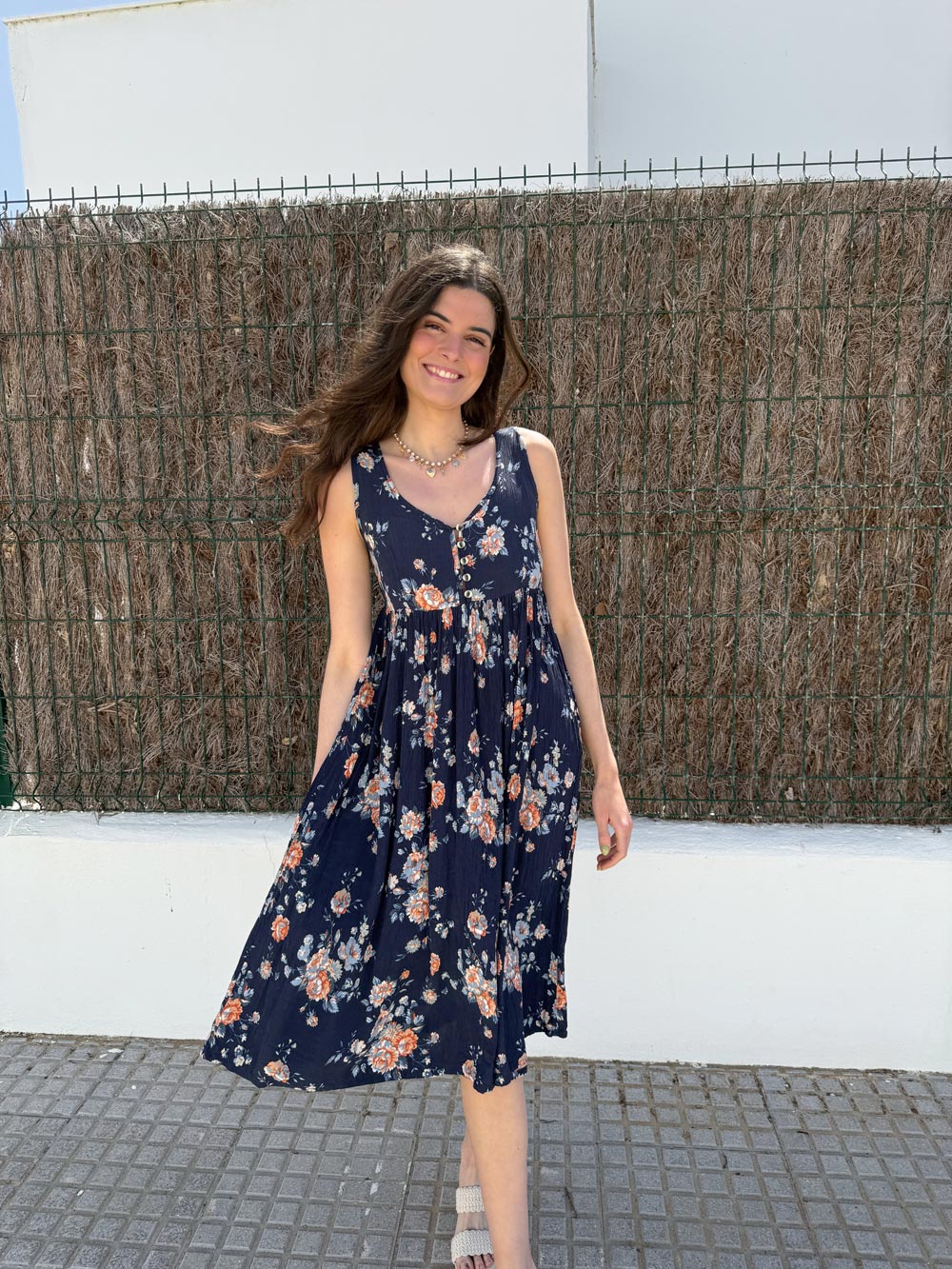 Imagen de Vestido flores salmon plisado