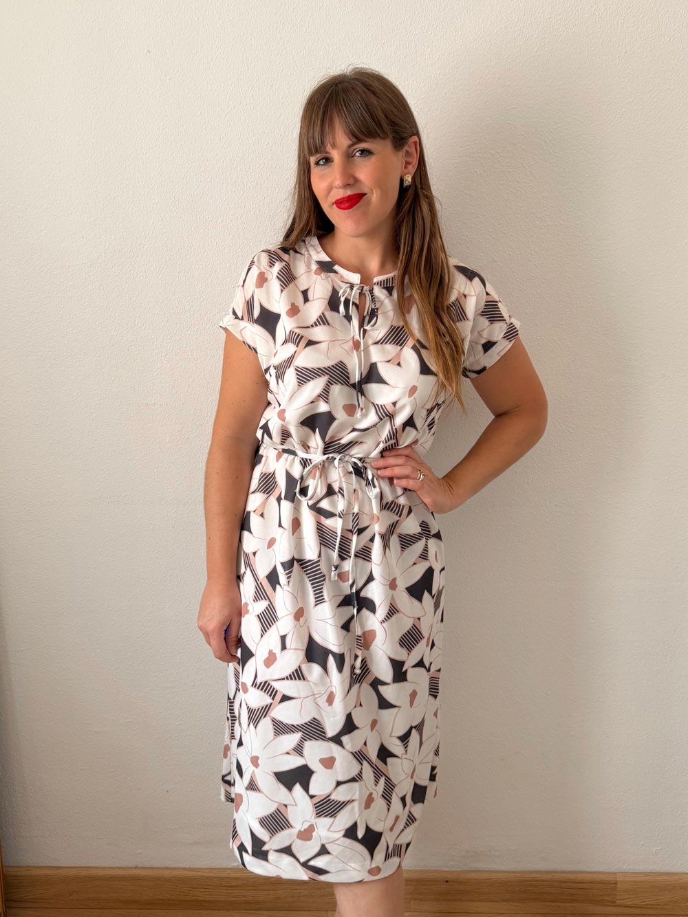 Imagen de Vestido vintage estampado detalles