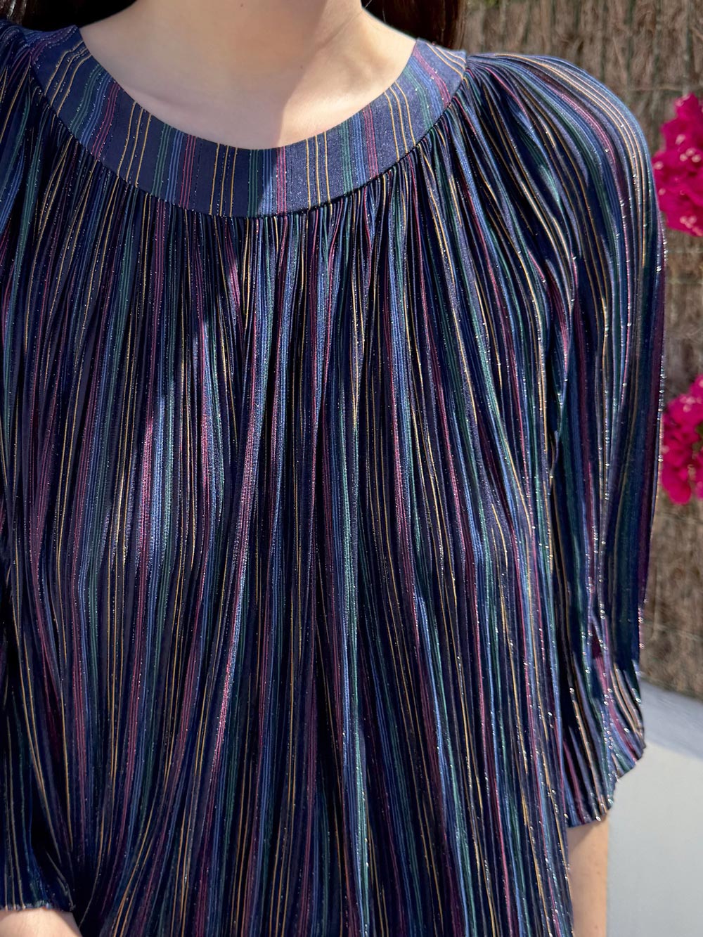 Imagen de Zoom vestido plisado con brillo