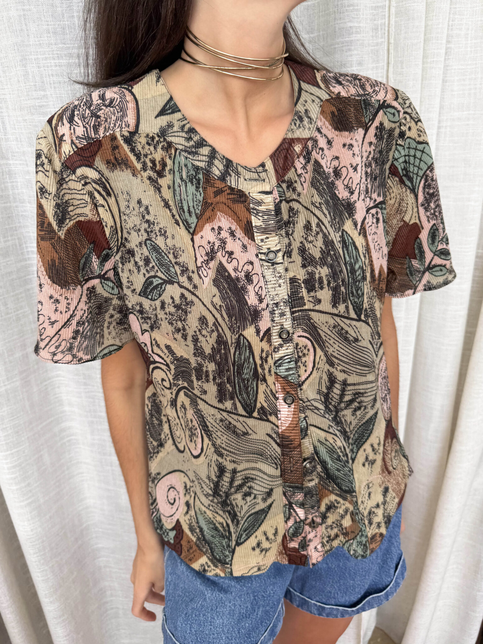 Camisa plisada vintage (1) Imagen de Camisa plisada vintage (1)