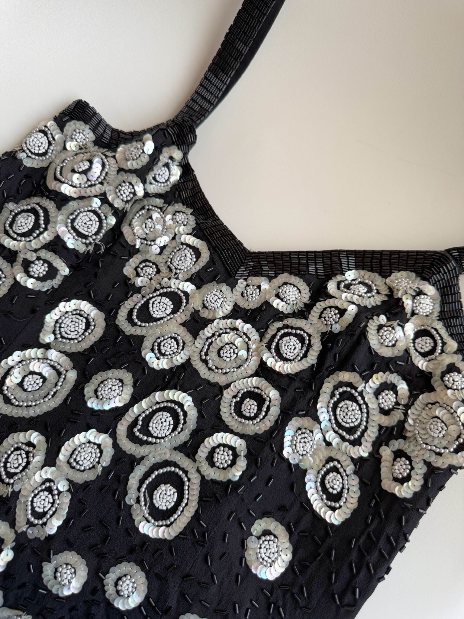 Imagen de Vestido invitada con bordados (4)