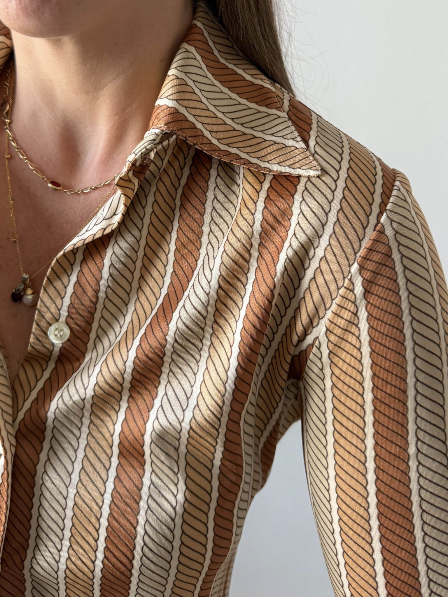 Imagen de Camisa rayas años 70 (6)