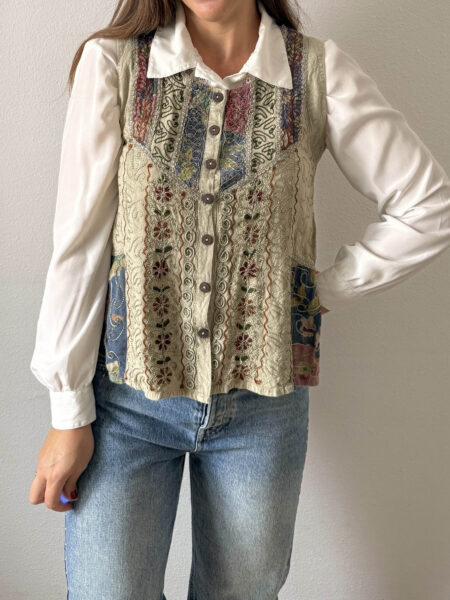 Imagen de Chaleco con ribetes (3)