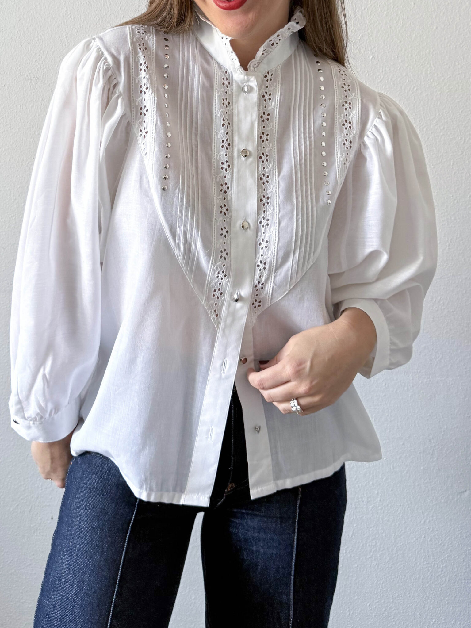 Image00068 Blusa austriaca tachas