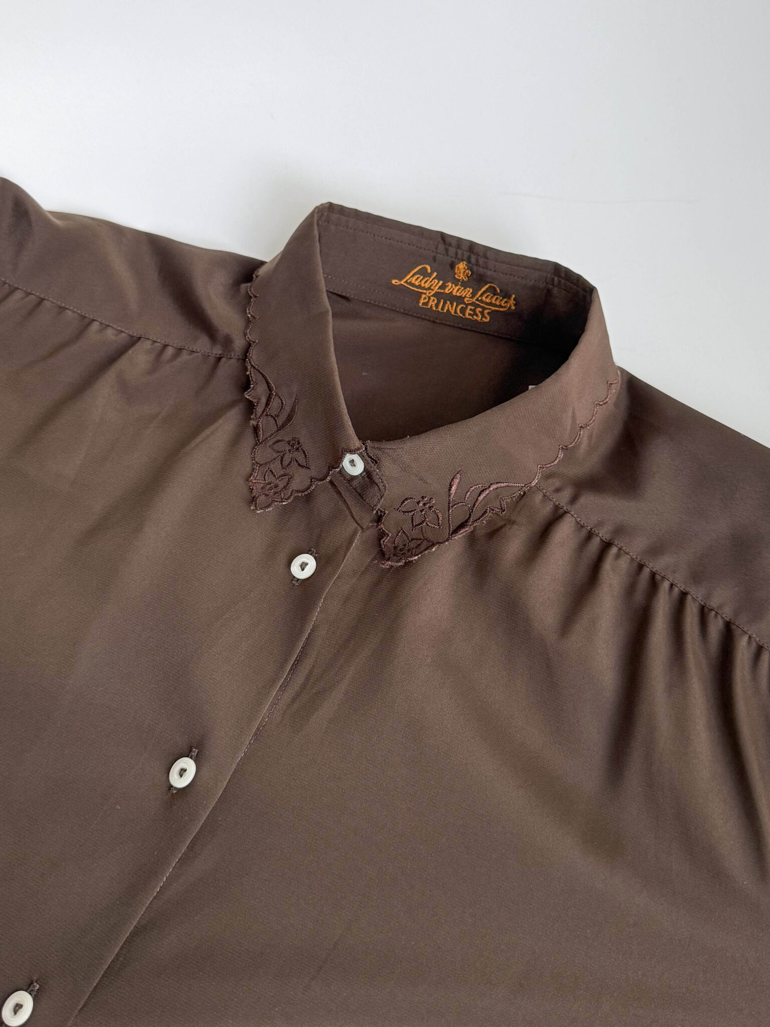 Imagen de Camisa marron años 70 (2)