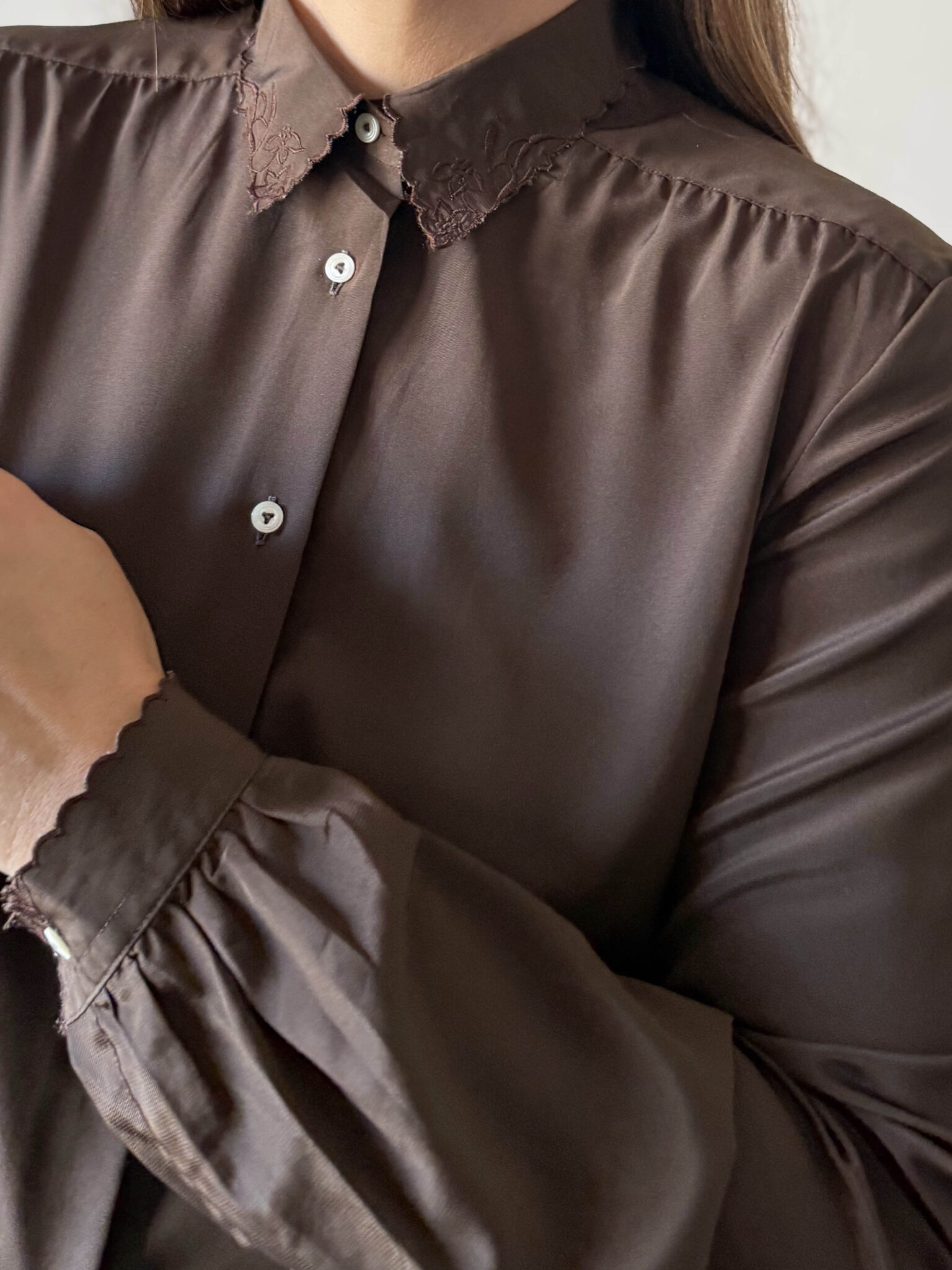 Imagen de Camisa marron años 70 (5)