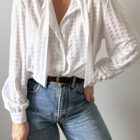 Imagen de Blusa blanca con lazo (5)