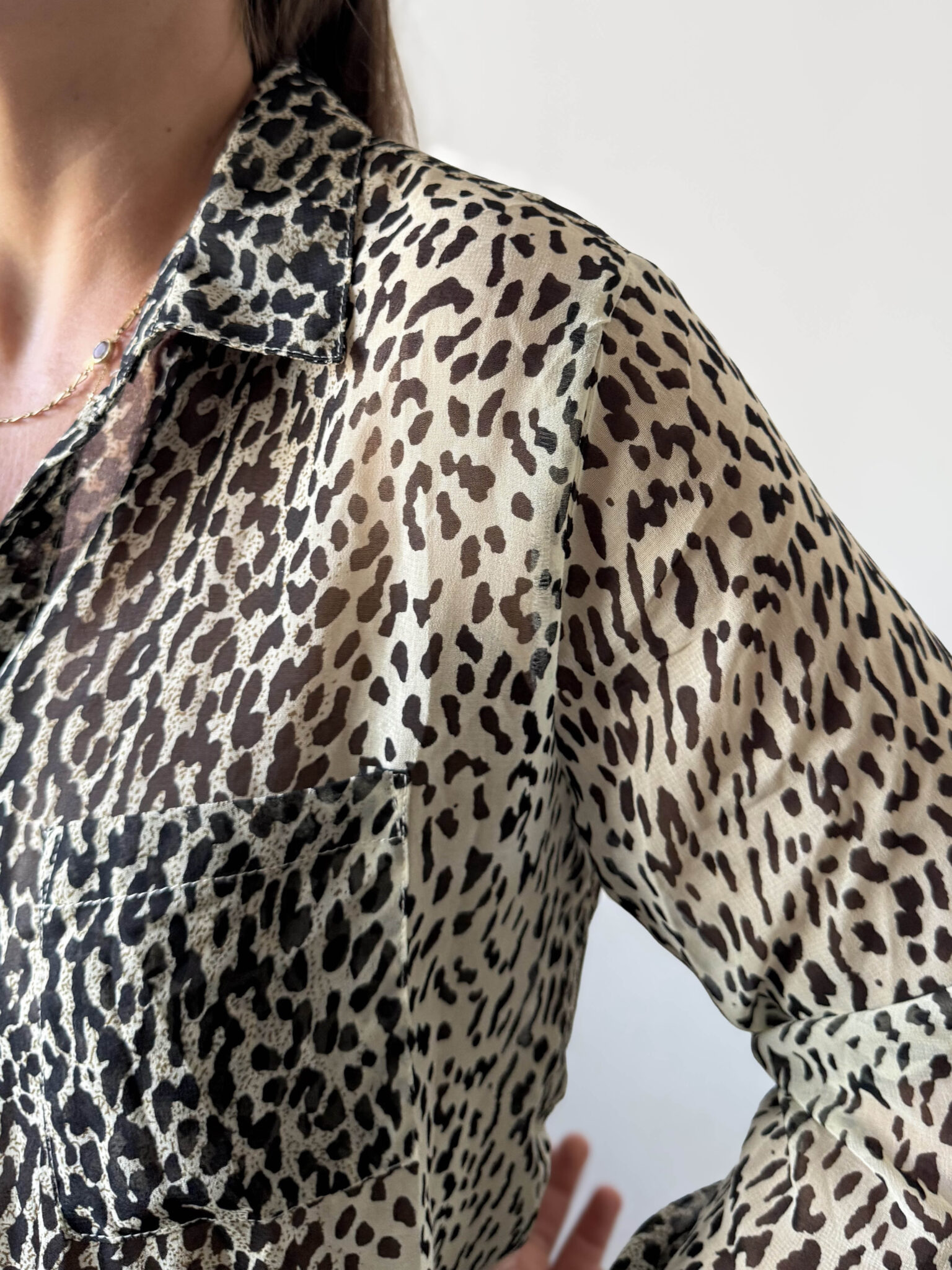 Imagen de Camisa animal print vintage (4)
