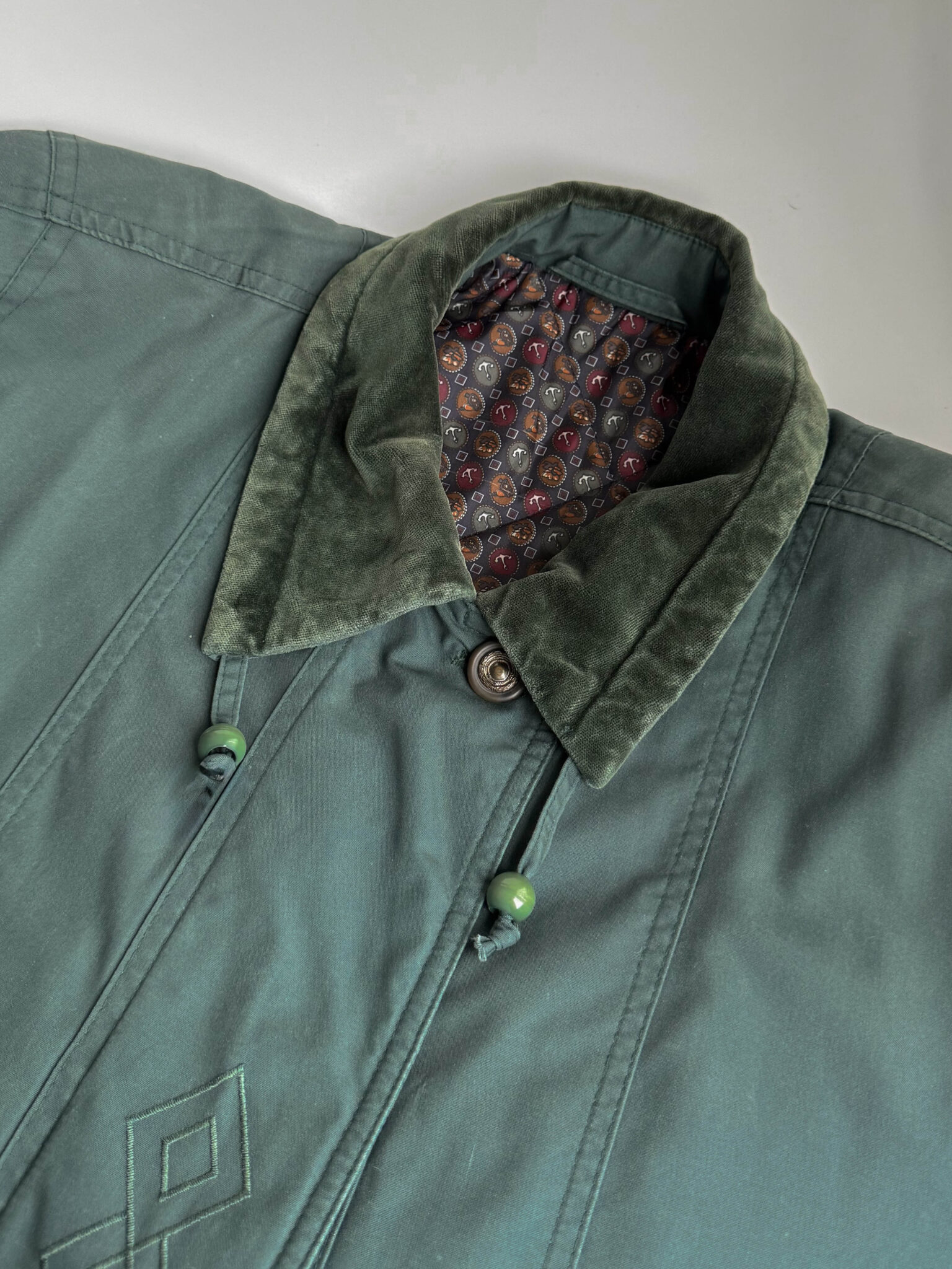 Imagen de Chaqueton acolchado bordado (1)