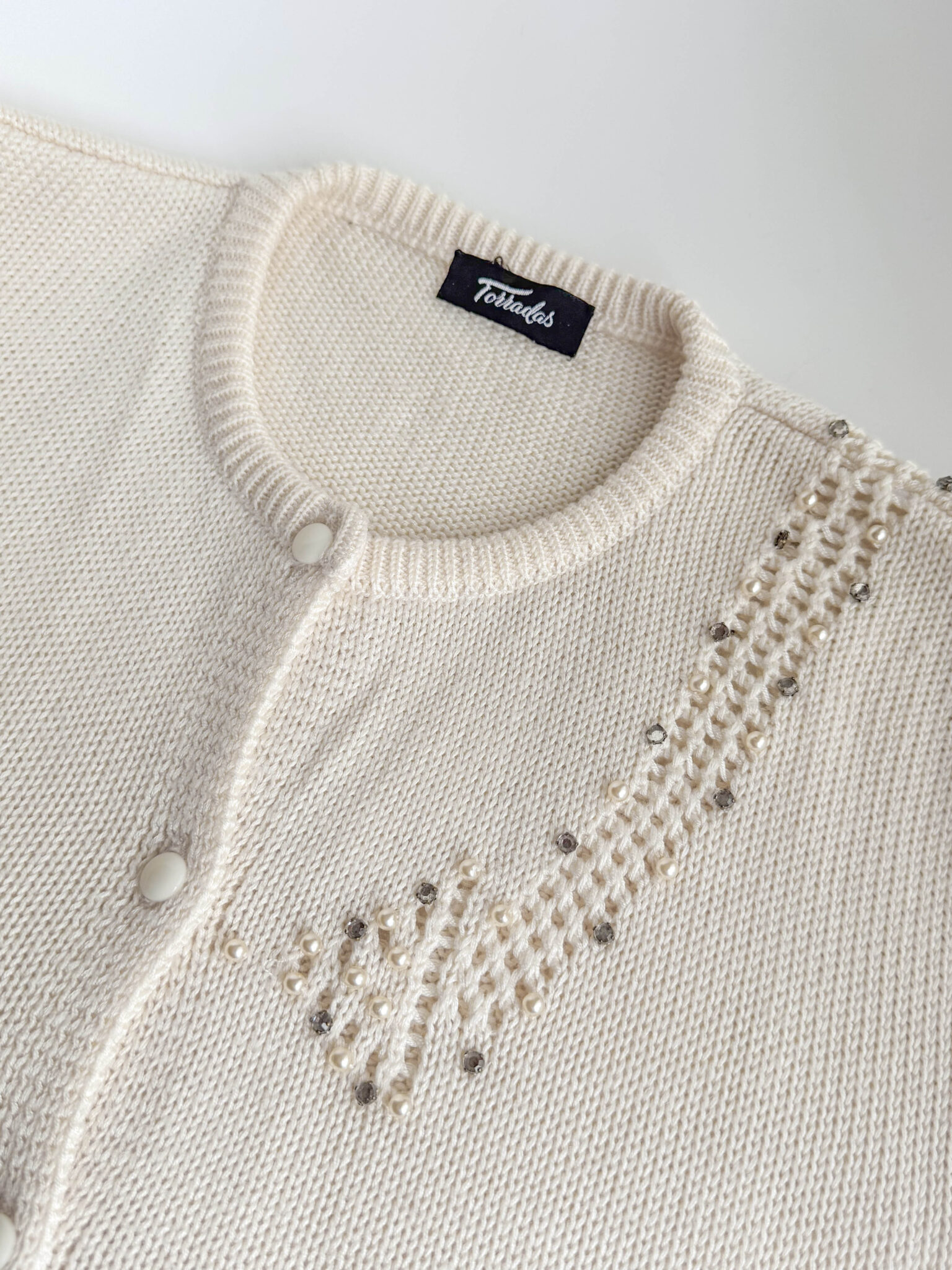 Imagen de Rebeca detalle perlas (2)