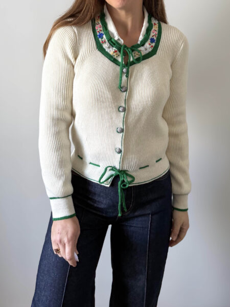 Imagen de Cardigan austriaco flores (2)