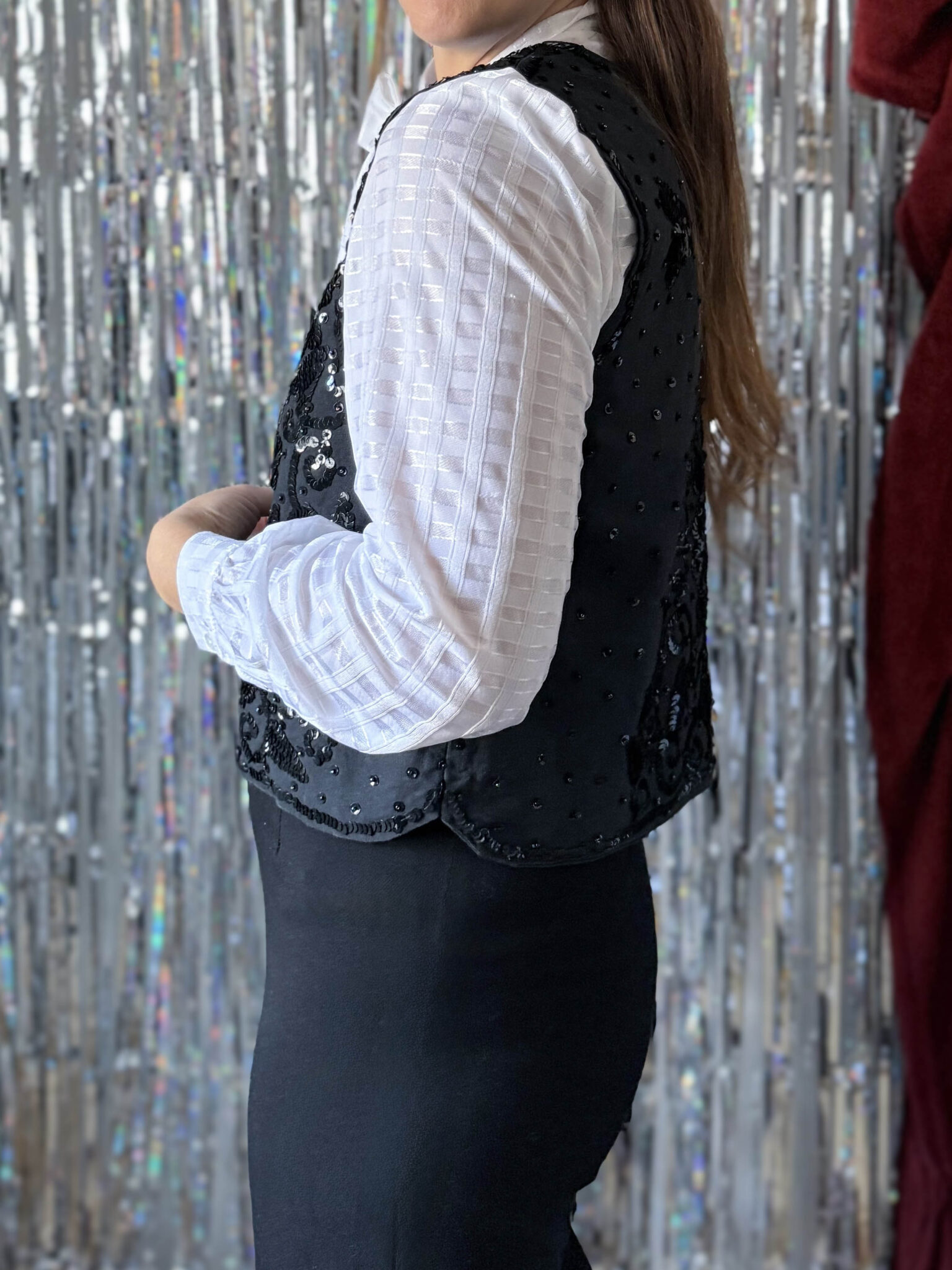 Imagen de Chaleco negro lentejuelas (3)