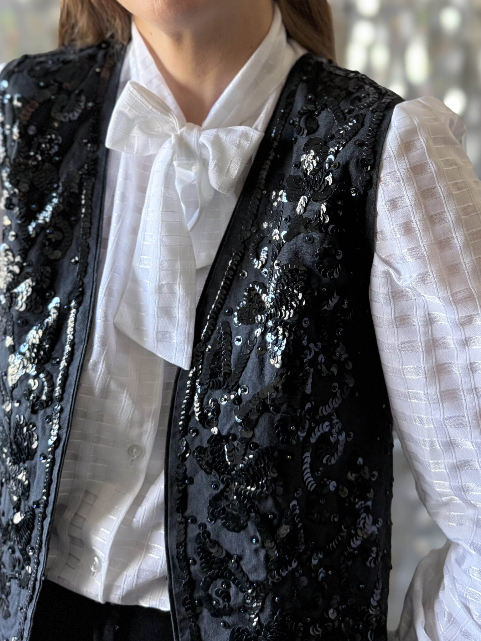 Imagen de Chaleco negro lentejuelas (5)