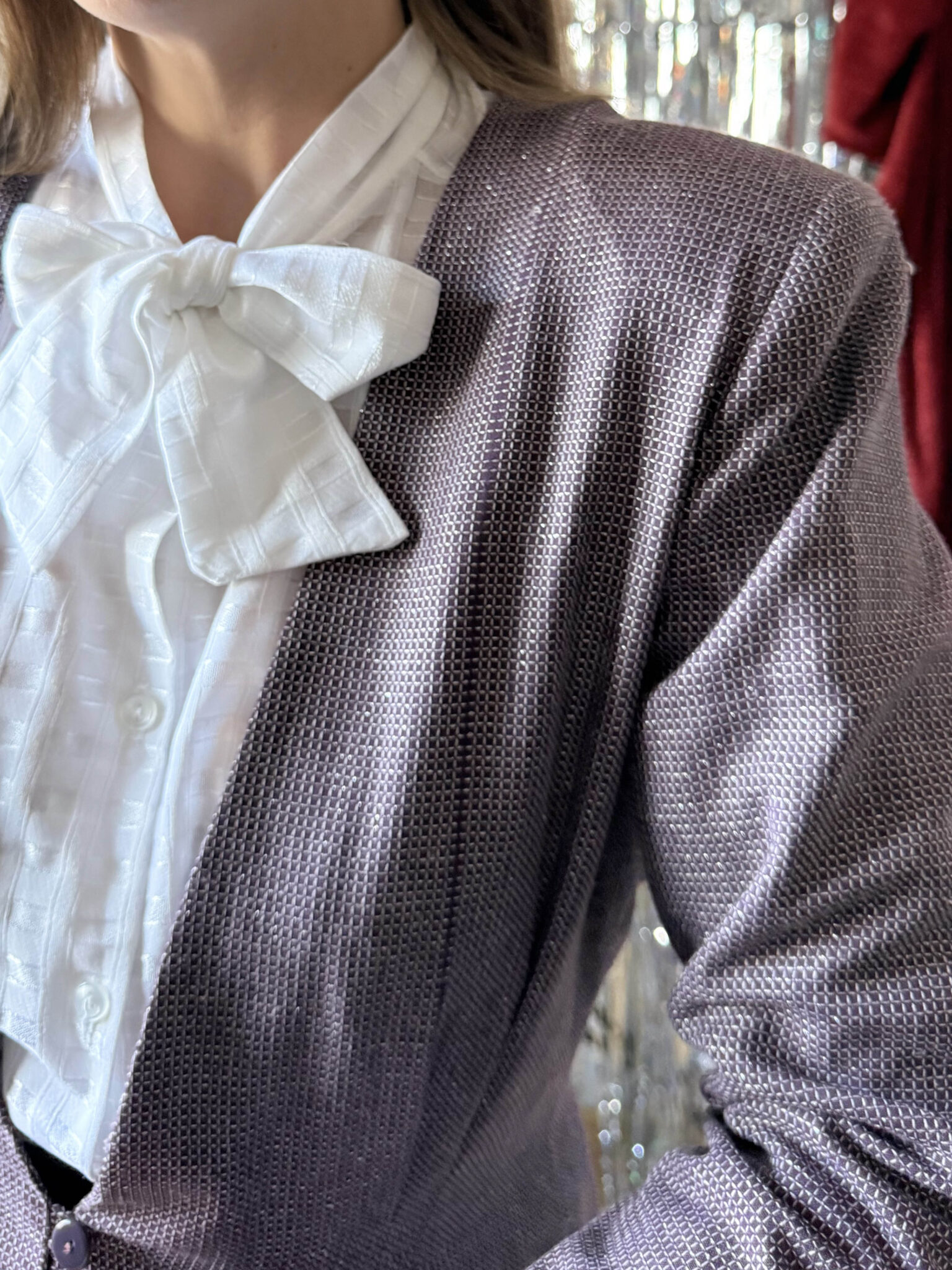 Imagen de Chaqueta fiesta malva (4)