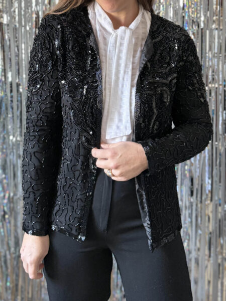 Imagen de Chaqueta negra pedreria (5)