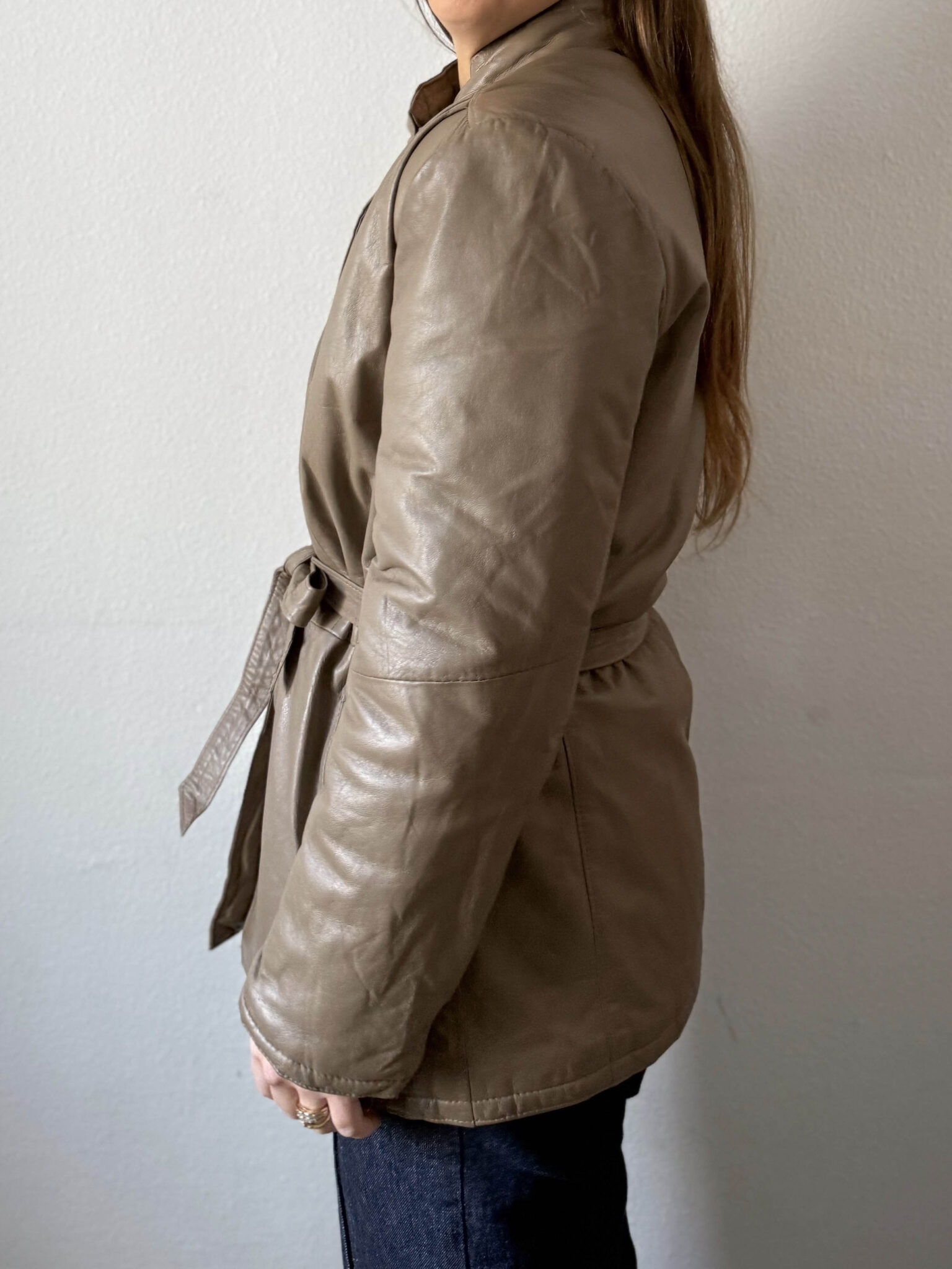 Imagen de Chaqueta piel topo (5)