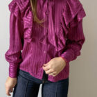 Blusa fucsia volantes