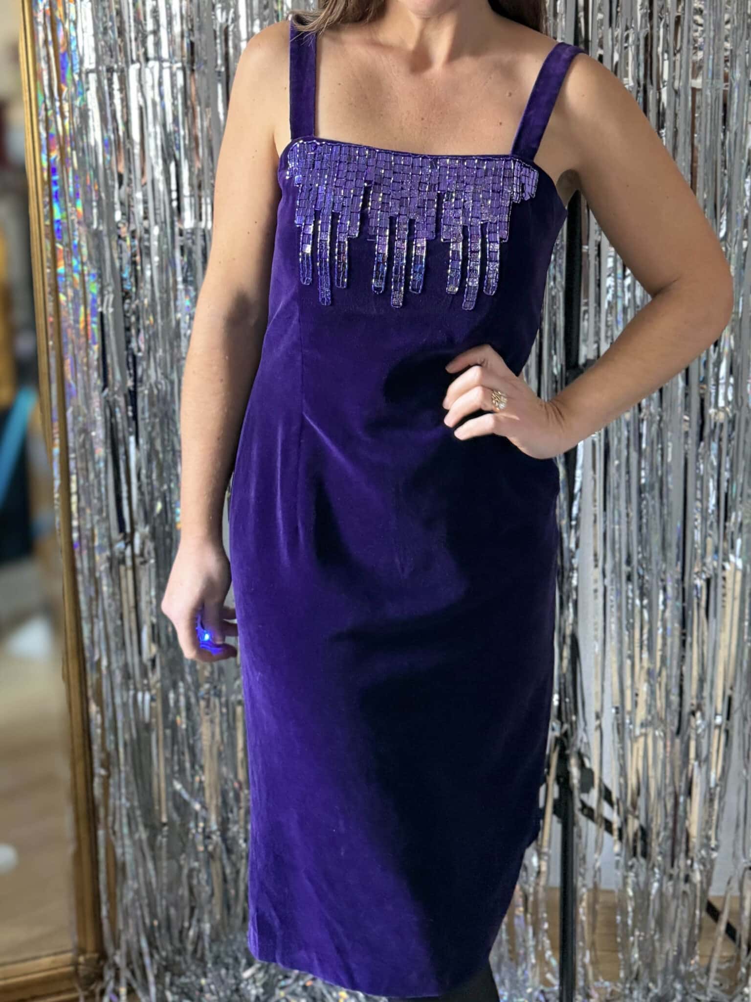 Imagen de Vestido morado terciopelo (1)