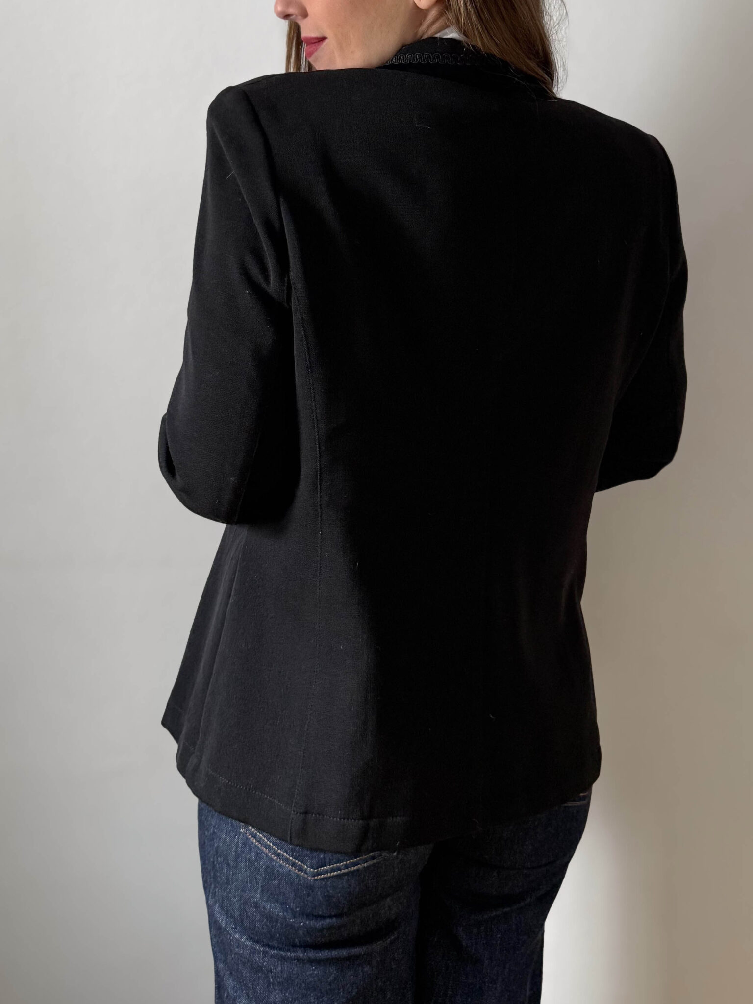 Imagen de Chaqueta detalles pasamaneria (3)