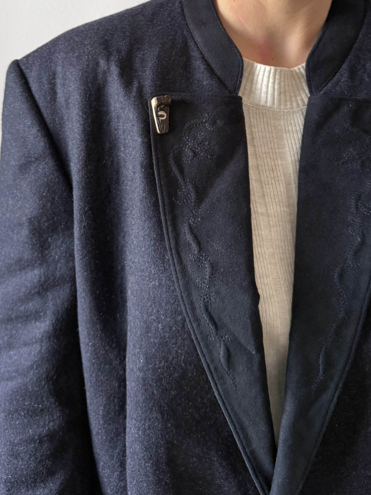 Imagen de Blazer austriaca bordada (4)