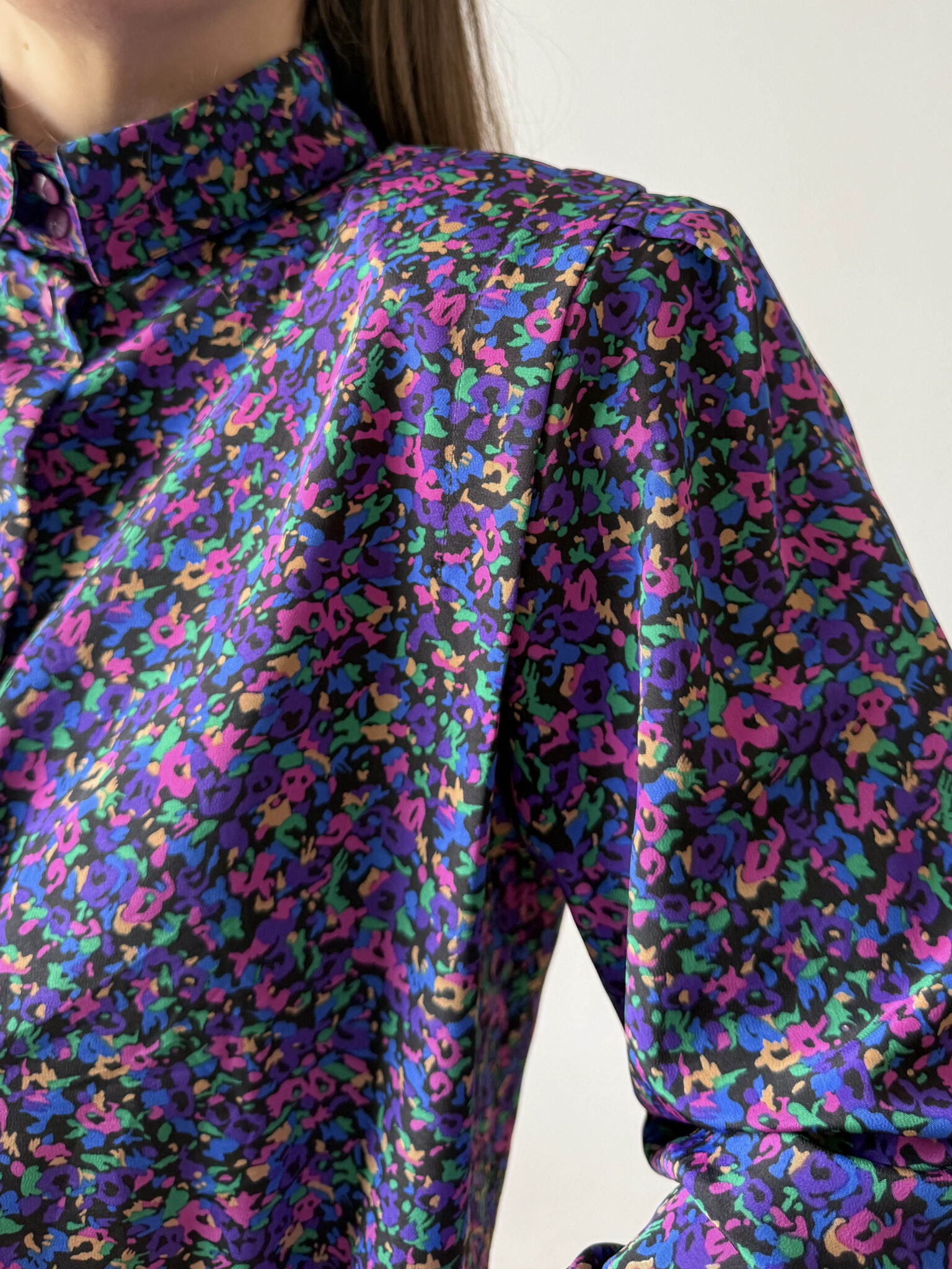 Imagen de Blusa flores maxi hombreras (5)