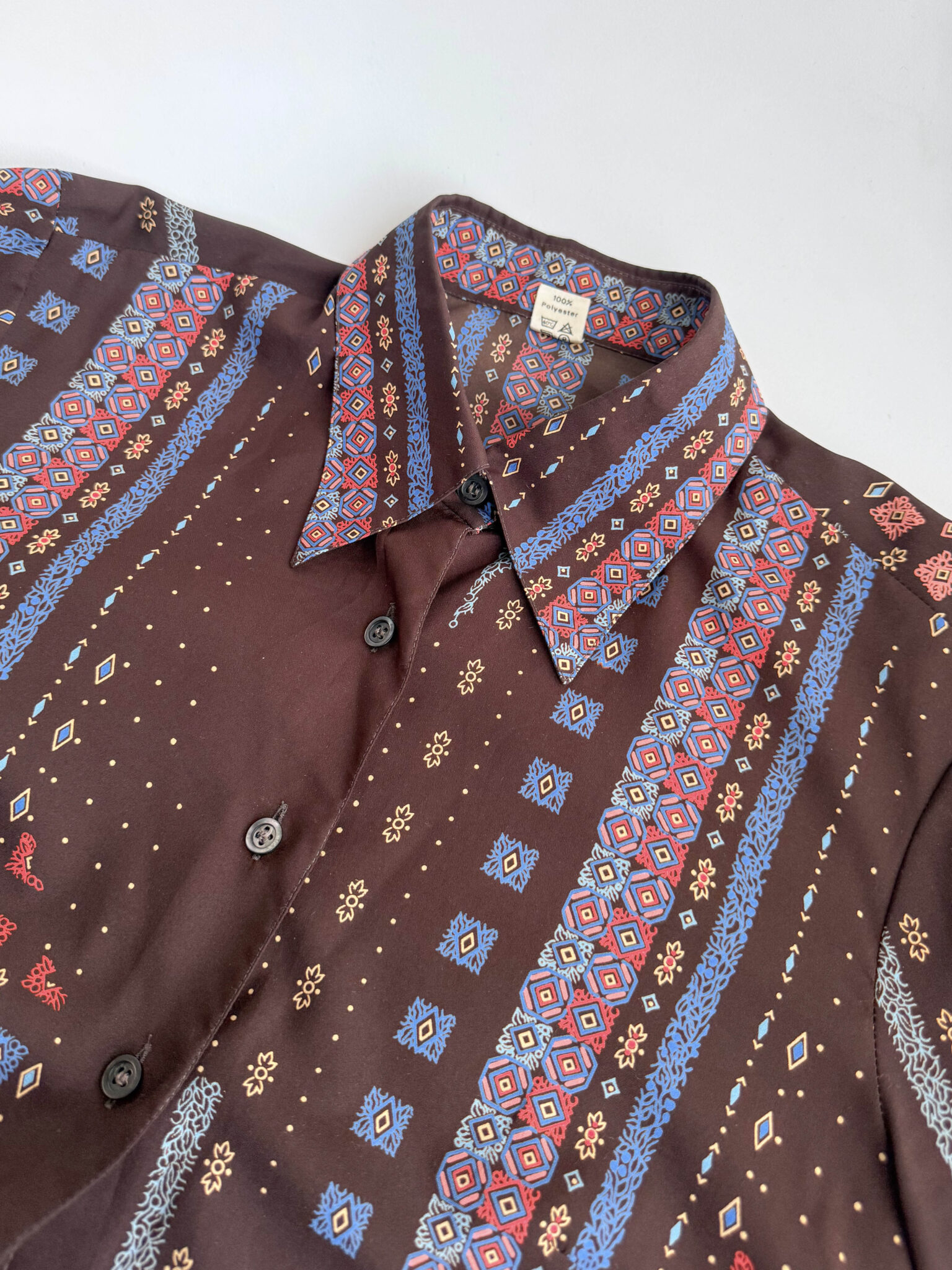 Imagen de Camisa print años 70 (5)