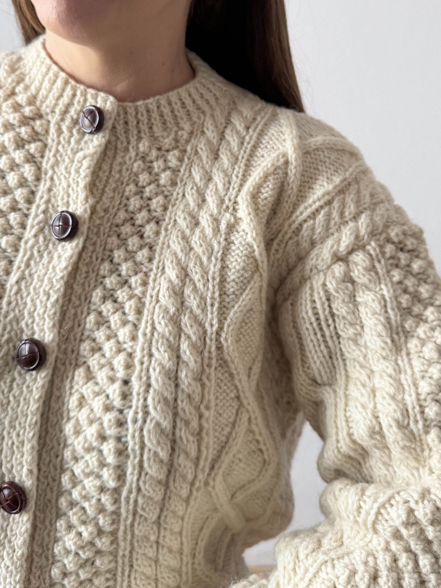 Imagen de Cardigan punto irlandes (6)