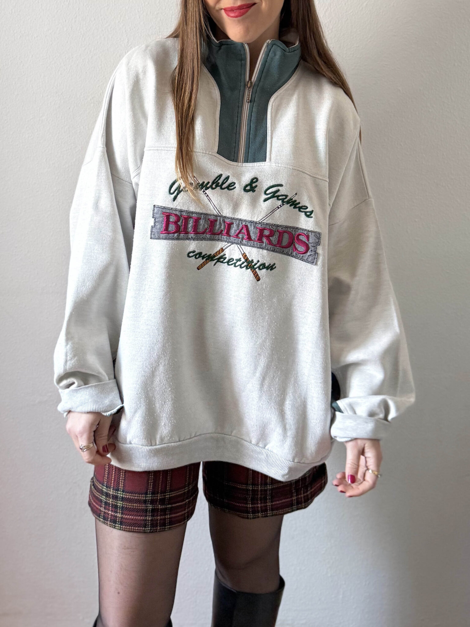 Maxi sudadera 90s (2) Imagen de Maxi sudadera 90s (2)