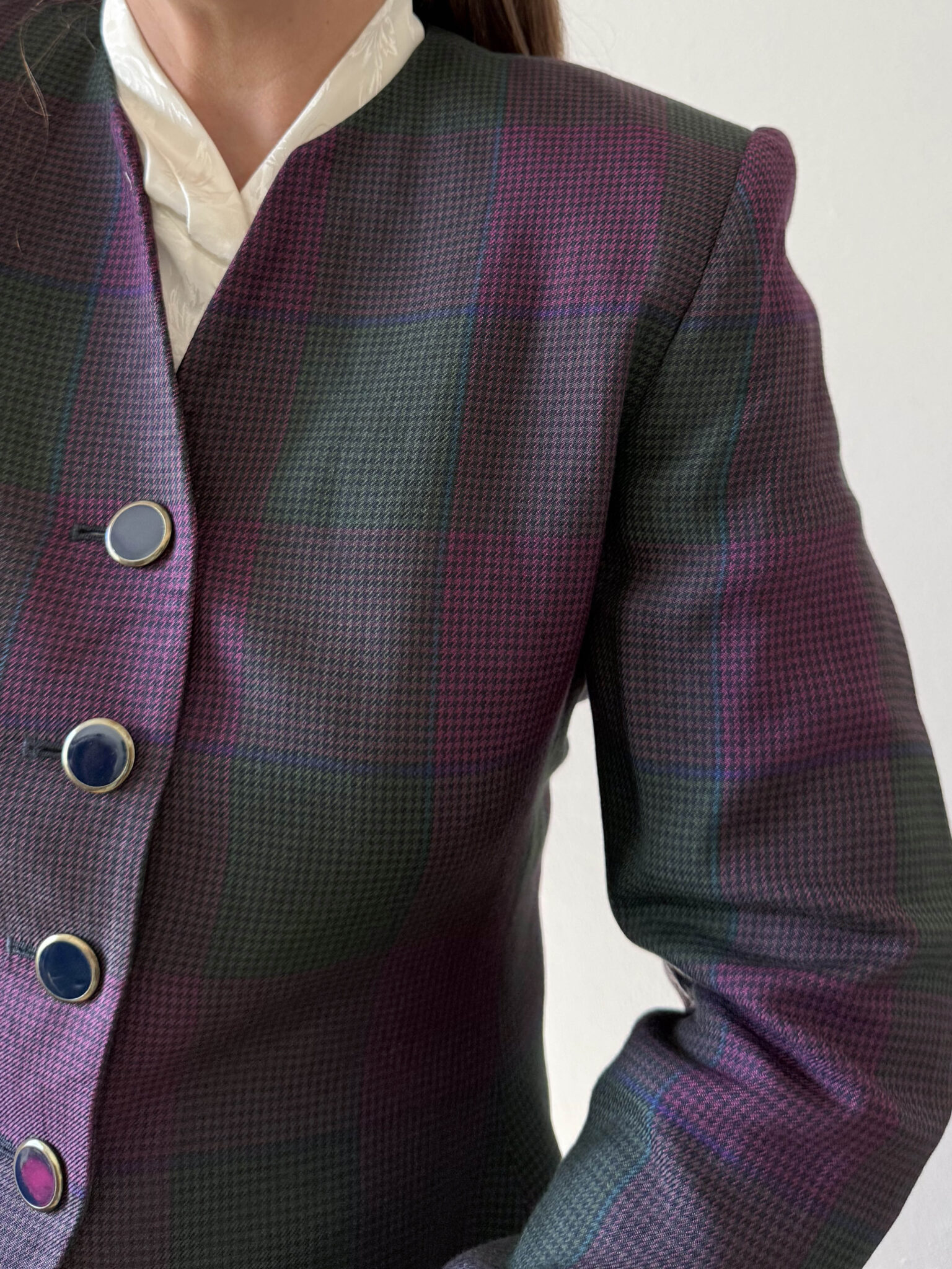 Imagen de Chaqueta vintage entallada (7)