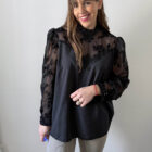 Imagen de Blusa alemana detalles (1)