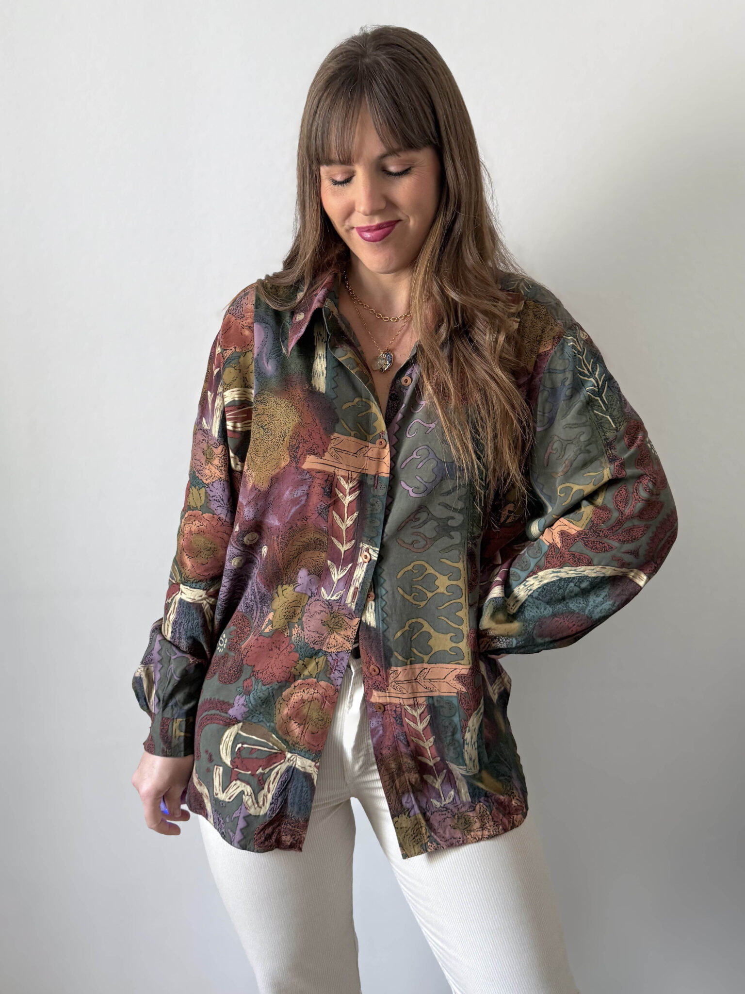 Imagen de Camisa detalles dorados (5)