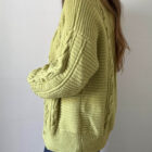 Imagen de Cardigan trenzado lima (4)