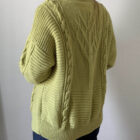 Imagen de Cardigan trenzado lima (6)