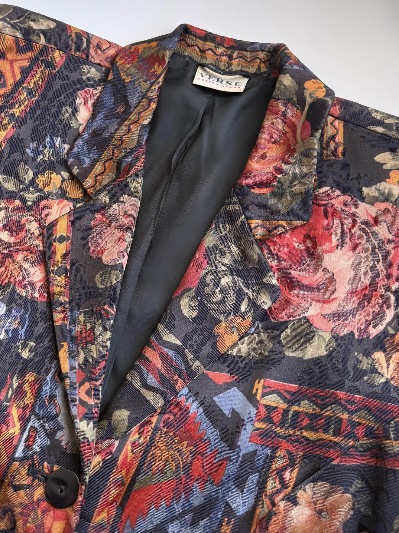 Imagen de Chaqueta entallada floral (1)
