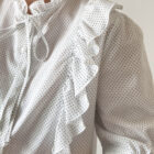 Imagen de Blusa topos y volantes (3)