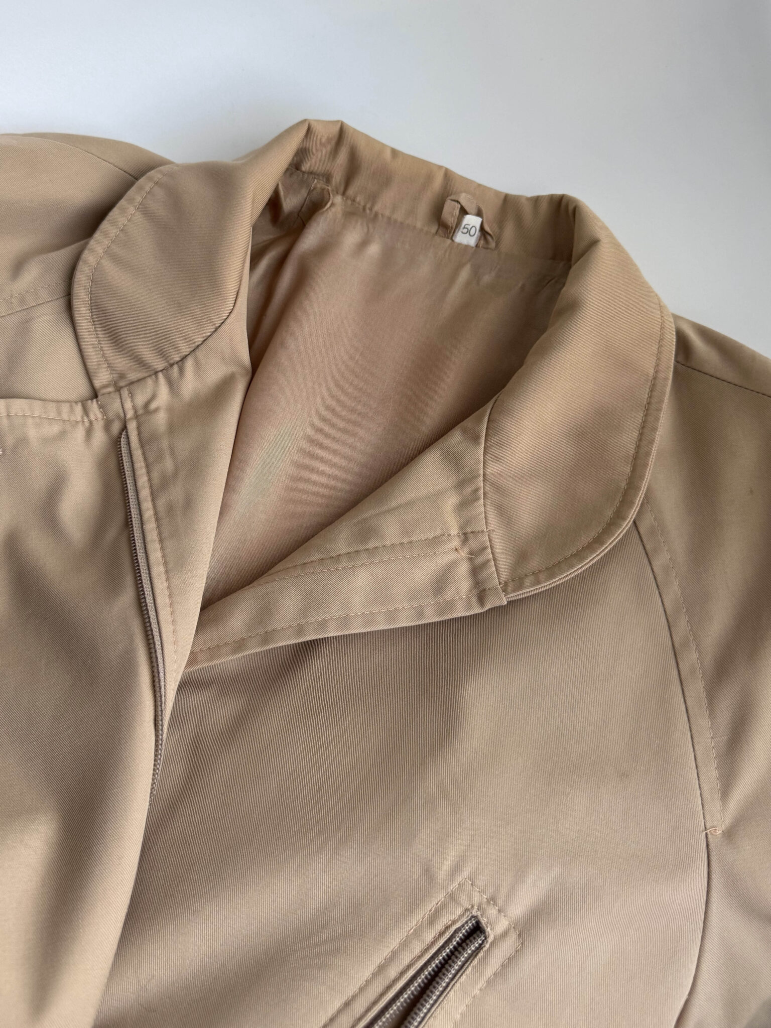 Imagen de Gabardina manga raglan (1)