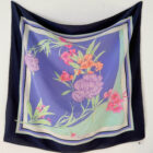 Imagen de Pañuelo floral de seda (2)