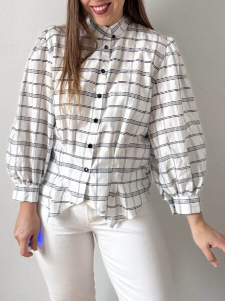 Imagen de Blusa cuello mao con cuadros (3)