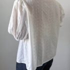 Imagen de Blusa blanca tejido bordado (3)