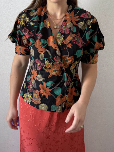 Imagen de Chaqueta corta de flores (2)
