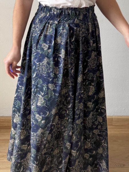 Imagen de Falda flores tonos azules (4)