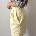 Imagen de Bermudas amarillo mantequilla (4)